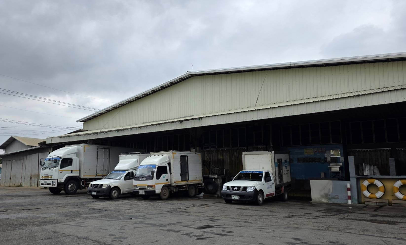 โรงงานน้ำแข็ง