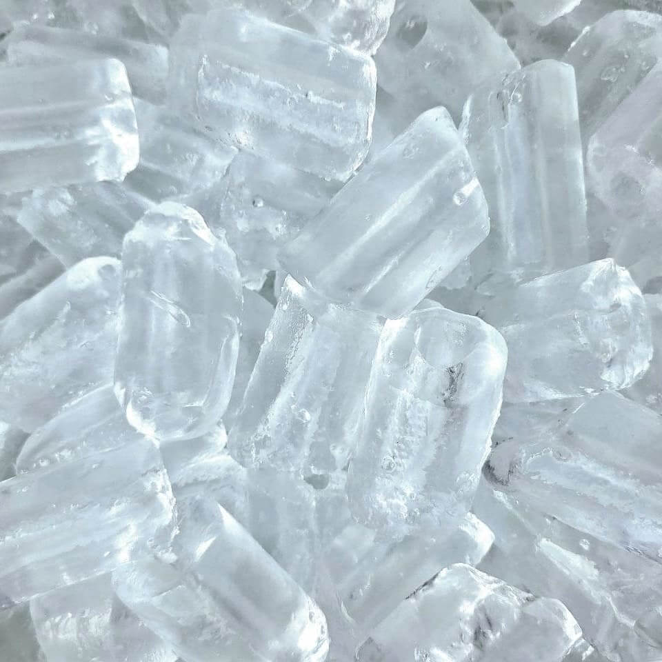 น้ำแข็งหลอดใหญ่